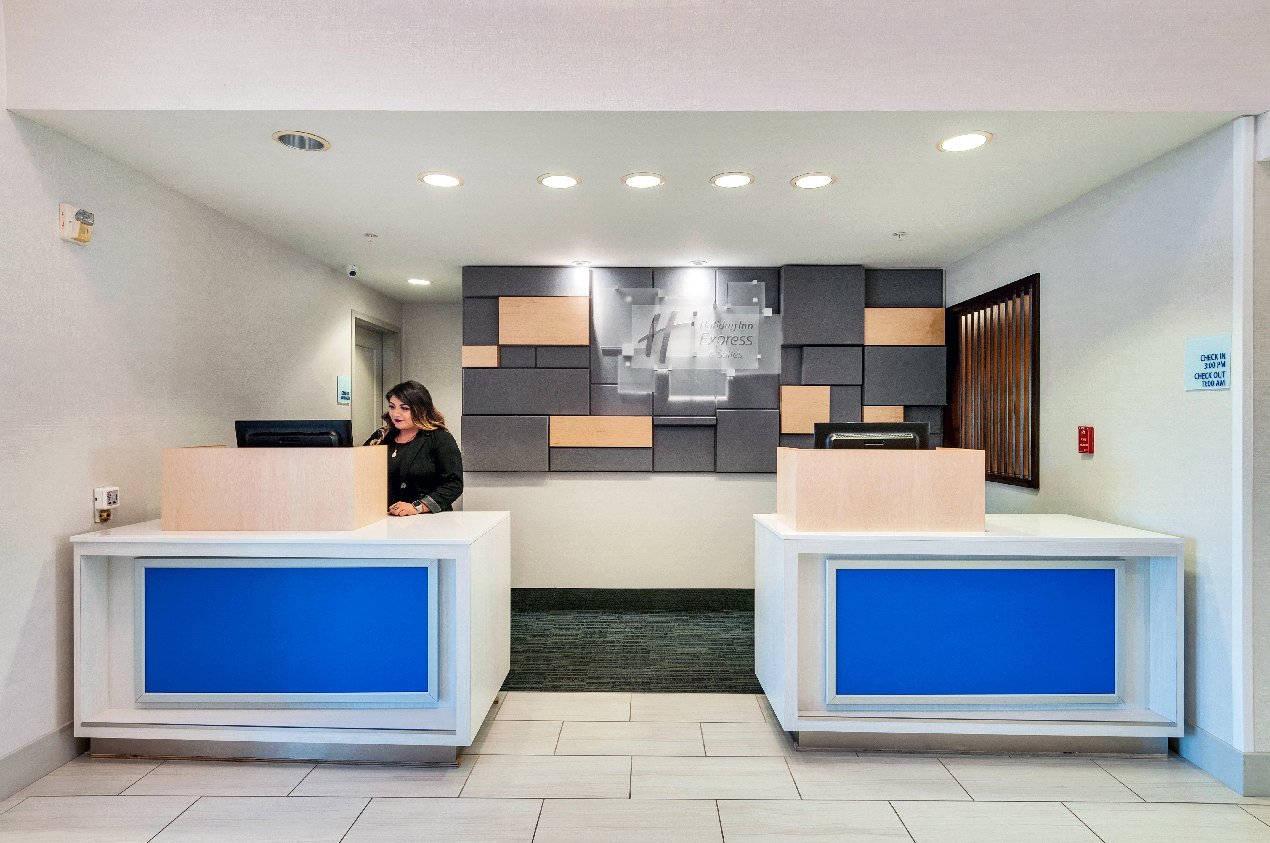 Hotel Express & By Ihg