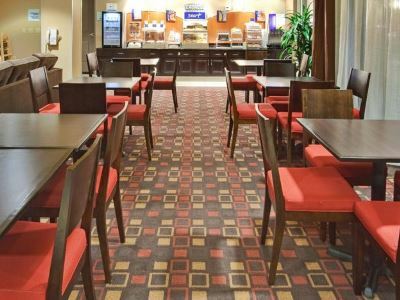 Express & By Ihg Hotel Banning